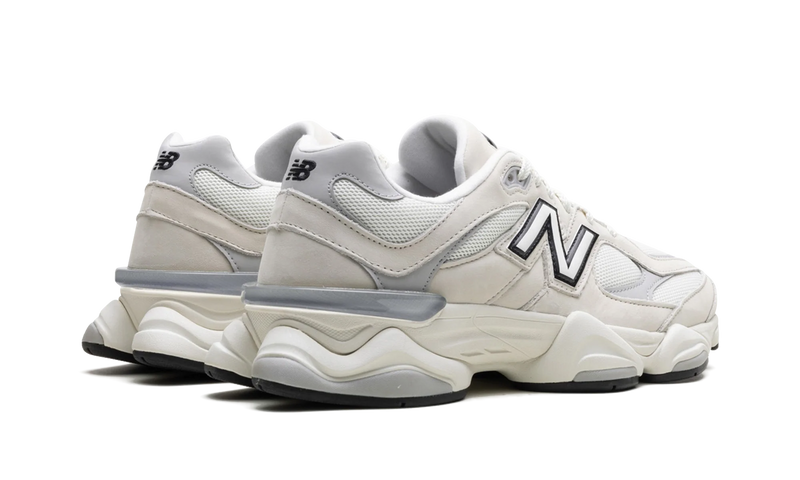 Tênis New Balance 9060 Sea Salt Raincloud Branco