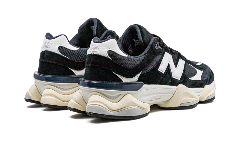 Tênis New Balance 9060 Black White Preto