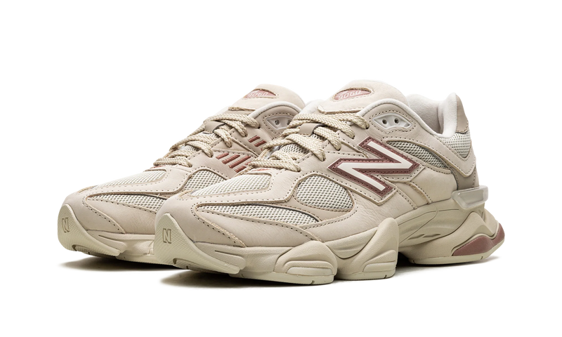 Tênis New Balance 9060 Bone Sparrow Marrom